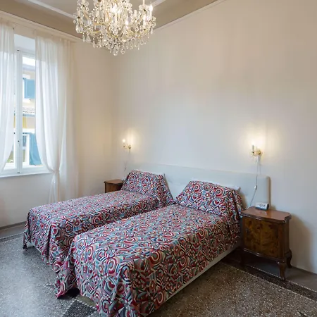 Giulia ヴィアレッジョ