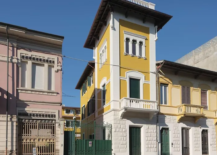 Frühstückspension Giulia Viareggio